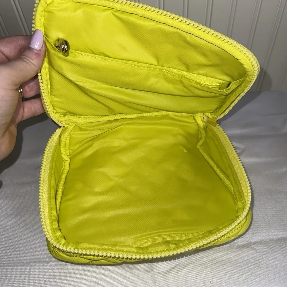 MZ WALLACE Zip Round Organizer Quilted Nylon Pouch Makeup Bag Travel Lime Green